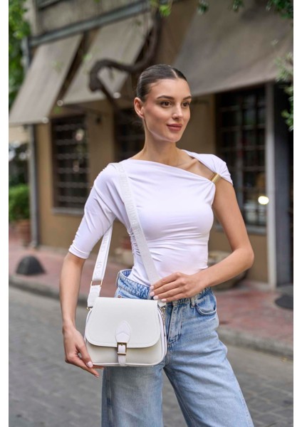 Beyaz Kadın Trendy Günlük Tokalı El ve Omuz Çantası modelleri