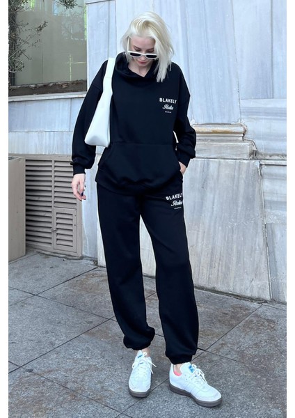 Siyah Kapüşonlu Sırt Baskılı Kadın Eşofman Takımı MG2187 fırsatları