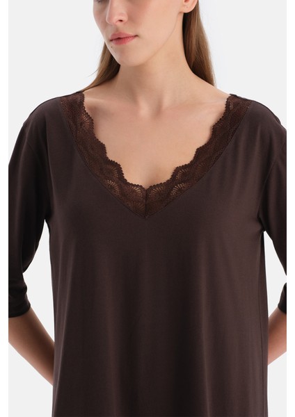 V Yaka Dantelli Örme Gecelik indirimleri