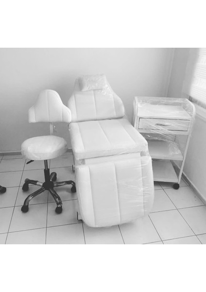 Aykoz Cilt Bakım Sedye beyaz