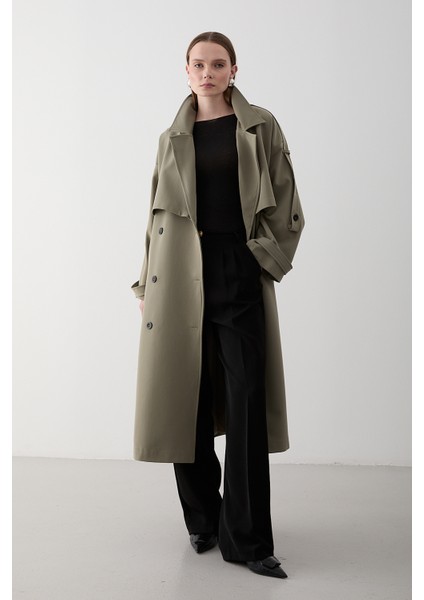 Haki Lucky Düğme Detaylı Oversize Trençkot fiyatları