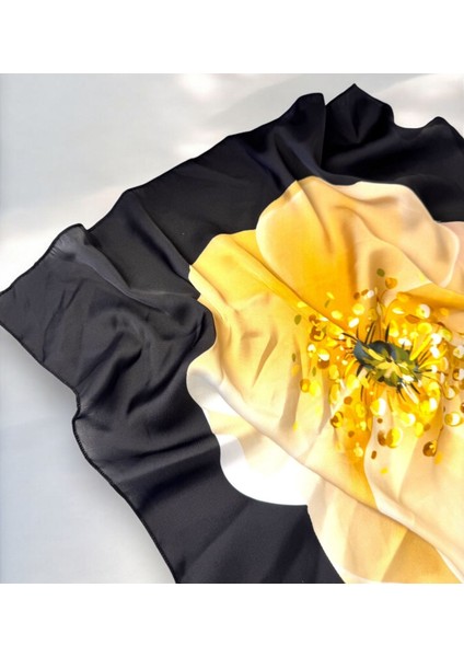 Saten Kumaş Modern Desenli Fular 47X47CM