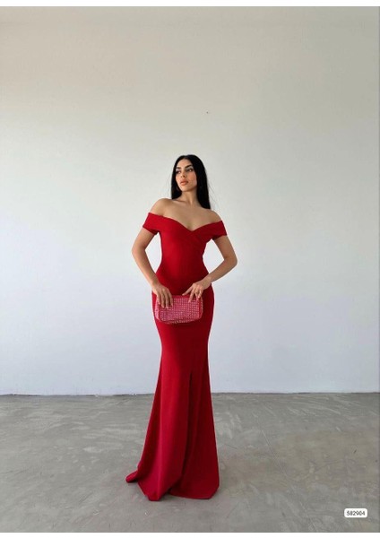 Krep Kumaş Kısa Kollu Kayık Yaka Yırtmaç Detay Maxi Boy Abiye Elbise 582904 Kırmızı fiyatları