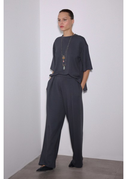 Yırtmaçlı Loose Fit Modal T-Shirt modelleri