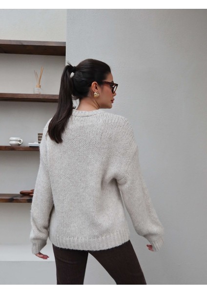 Uzun Kollu Örme Kazak indirimleri