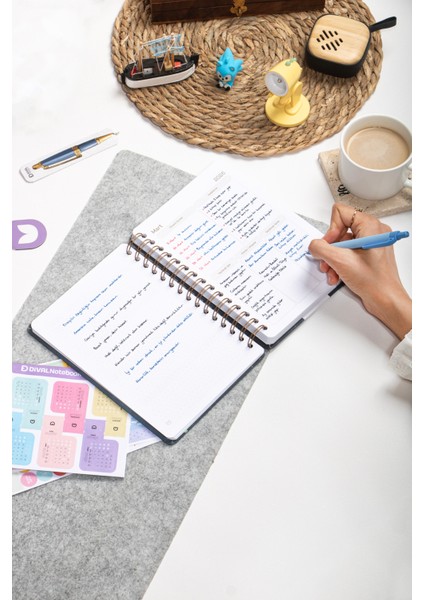 2025-2026 A5 Akademik Ajanda Spiralli Kuşe Kapak 16 Aylık - Yıldızlı Gökyüzü fırsatları