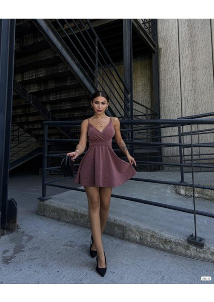 Ince Askılı Kruvaze Yaka Simli Elbise 582115 Pudra modelleri