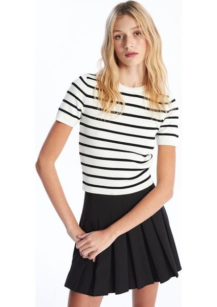 Yeni Sezon Bisiklet Yaka Çizgili Kısa Kollu Kadın Triko Kazak