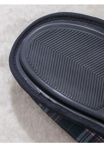 Yeni Sezon Ekose Desenli Erkek Ev Terliği indirimleri