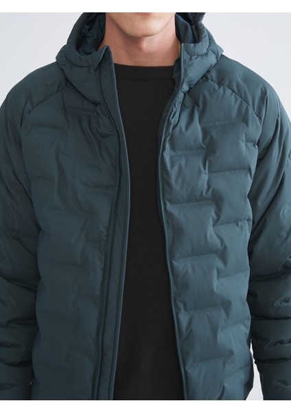 Yeni Sezon Slim Fit Kapüşonlu Erkek Şişme Mont fırsatları