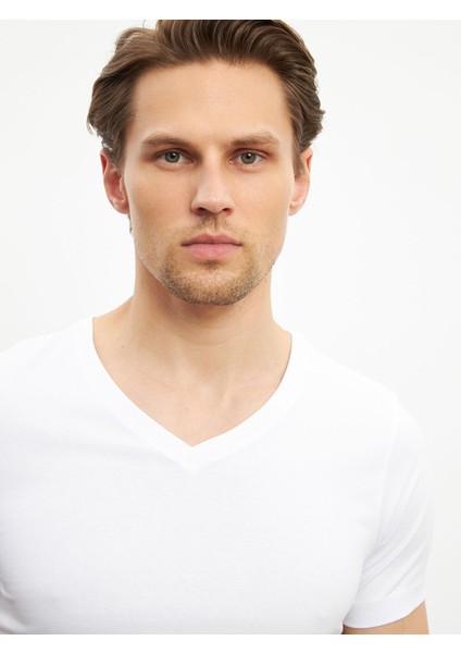 Yeni Sezon V Yaka Kısa Kollu Erkek Atlet modelleri