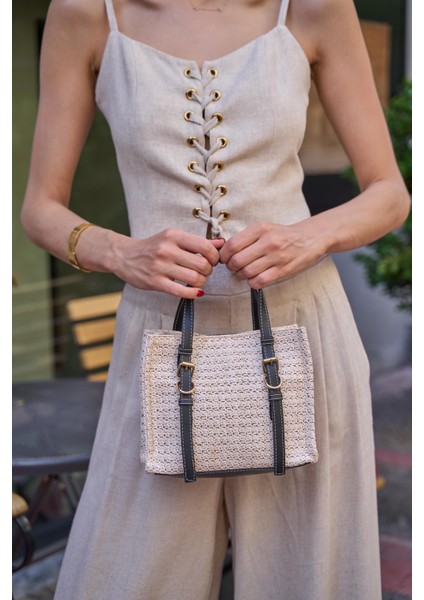 Krem- Siyah Kadın Hasır Detaylı Tokalı El ve Omuz Çantası fırsatları