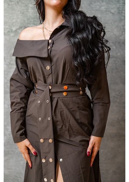 Düğme Detaylı Elbise