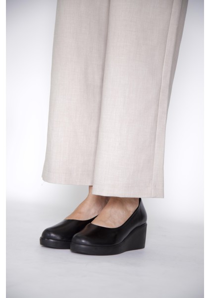 215551114-1 Siyah Deri Napa Kadın Topuklu Ayakkabı indirimleri