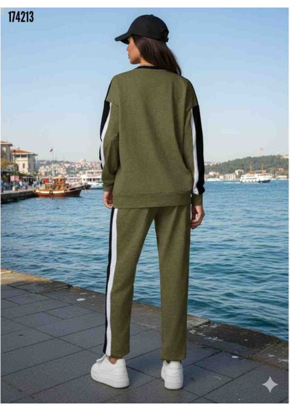 Kadın Uzun Kollu Şerit Detay Eşofman Takımı, Kırmızı Gül Figürlü Kolye Hediye modelleri