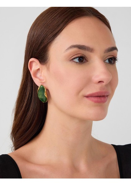 Yeşil Damla Figürlü Asimetrik Modern Küpe