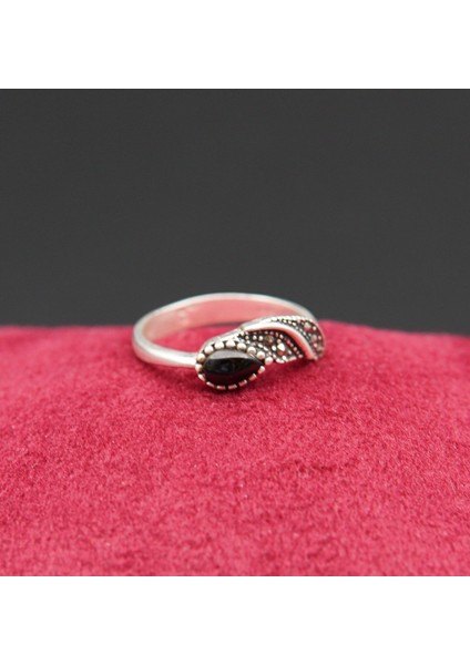 925 Ayar Kadın Gümüş Oltu Taşı Yüzük SY00045 fırsatları