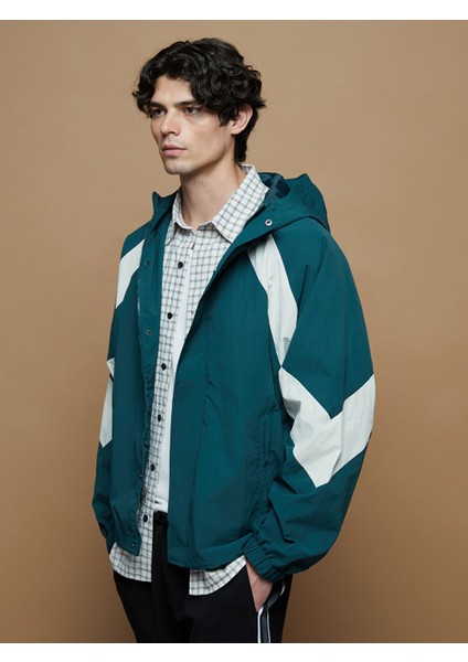 Yeni Sezon Rahat Kalıp Kapüşonlu Erkek Yağmurluk fiyatları