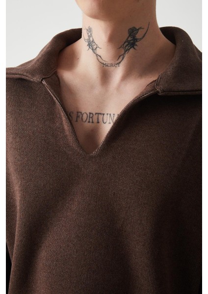 R-5850 Yaka Detaylı Örme Sweat fırsatları