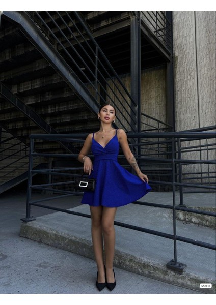 Ince Askılı Kruvaze Yaka Simli Elbise 582115 Saks fiyatları