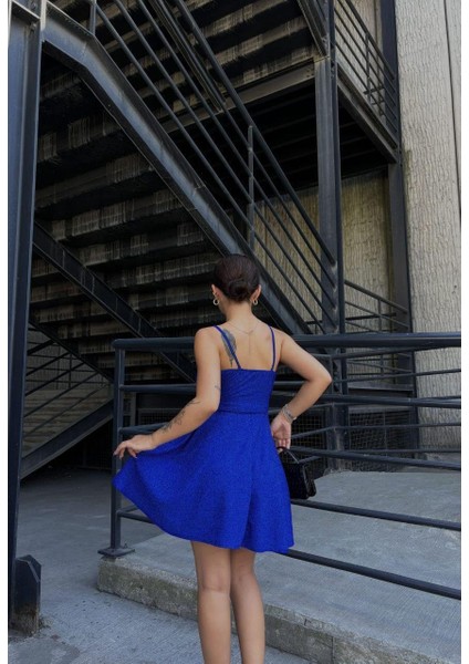 Ince Askılı Kruvaze Yaka Simli Elbise 582115 Saks fırsatları