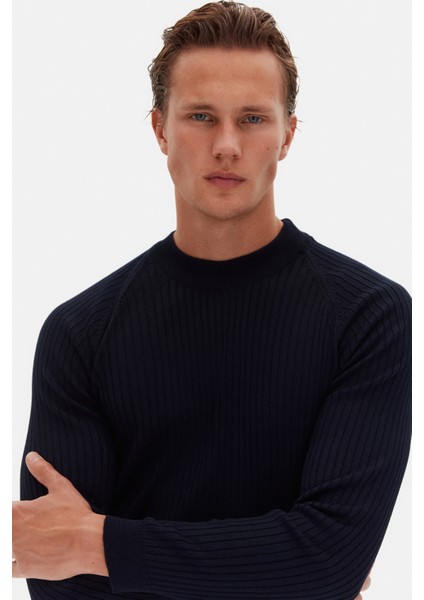 Slim Fit Lacivert Kazak modelleri