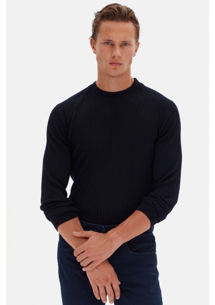 Slim Fit Lacivert Kazak