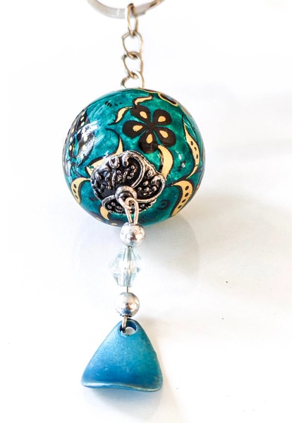 Yeşil Sıcak Hava Balonu Şeklinde Üzeri Çiçek Desenli Uç Kısmı Zincir Süslemeli Anahtarlık modelleri