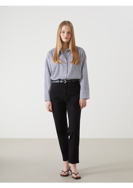 Yeni Sezon Beli Kemerli Mom Fit Kadın Jean Pantolon