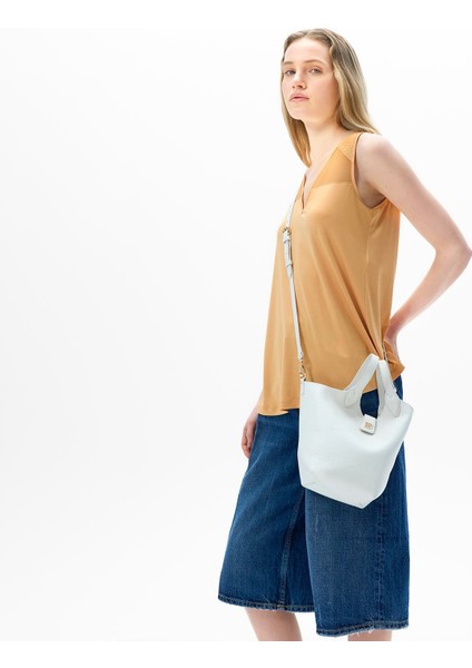 Kadın Turuncu Deri Detaylı Perforeli Bluz