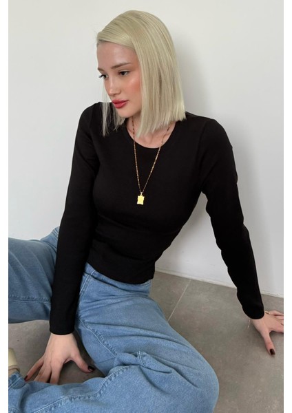 Siyah Bisiklet Yaka Slim Fit Kadın Body MG2564 indirimleri