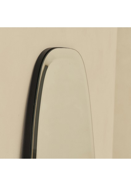 Büyük Çerçevesiz Oval Eğimli Boy Aynası 140CM x 52CM modelleri
