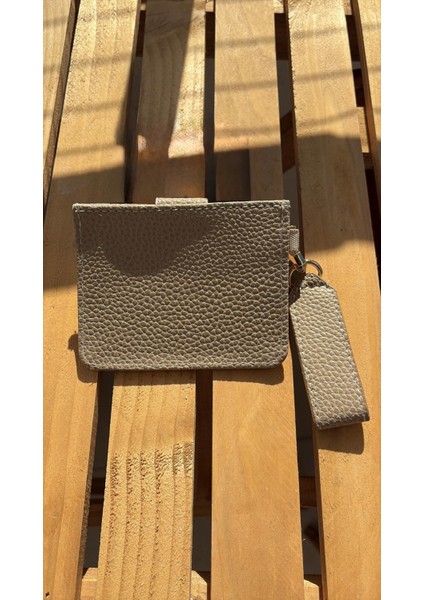 Kadın Çıtçıt Kapamalı Anahtarlık ve Kartlık Detaylı Cüzdan fiyatları