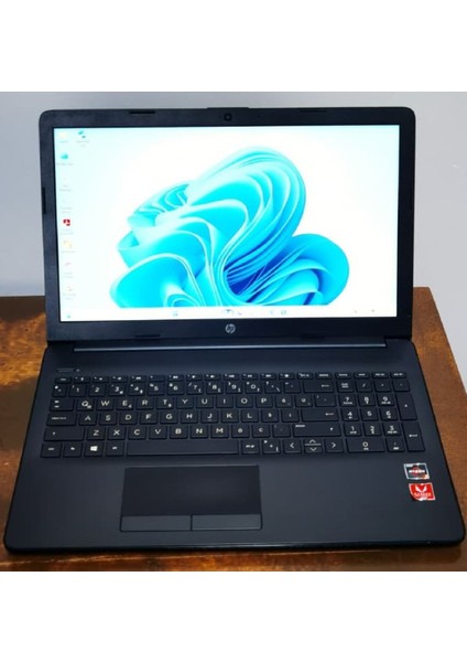 15-DB0023NT Ryzen 3 2200U 8 Ram 256 SSD Notebook - Açıklamayı Oku - Outlet