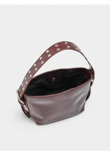 Zımba Detaylı Bucket Çanta indirimleri