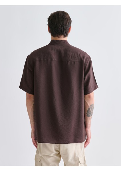 Yeni Sezon Regular Fit Kısa Kollu Viskon Erkek Gömlek fırsatları