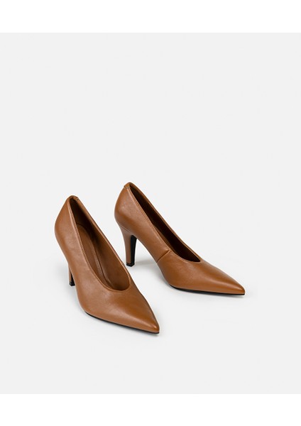 Deri Görünümlü Topuklu Ayakkabı IW6250031023027 modelleri