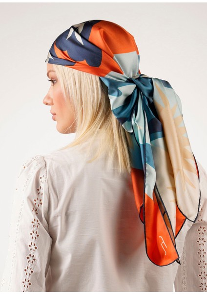 In The Eye Of The Sun Renkli Ipek Kadın Fular 105 x 105 cm fırsatları