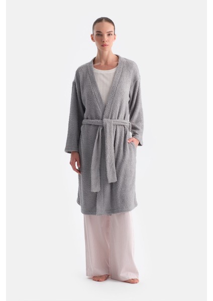 Uzun Kollu Şönil Örme Sabahlık