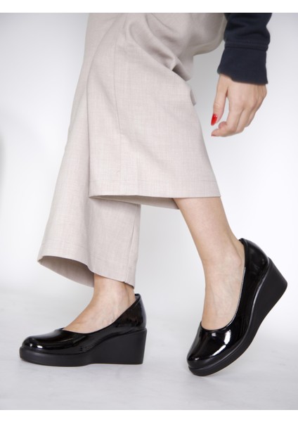 215651114-1 Kadın Topuklu Ayakkabı Siyah Deri Rugan fırsatları