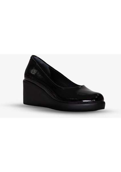 215651114-1 Kadın Topuklu Ayakkabı Siyah Deri Rugan