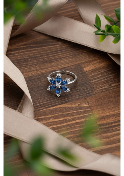925 Ayar Safir Taşlı Rodyum Lotus Çiçeği Ayarlanabilir Gümüş Yüzük
