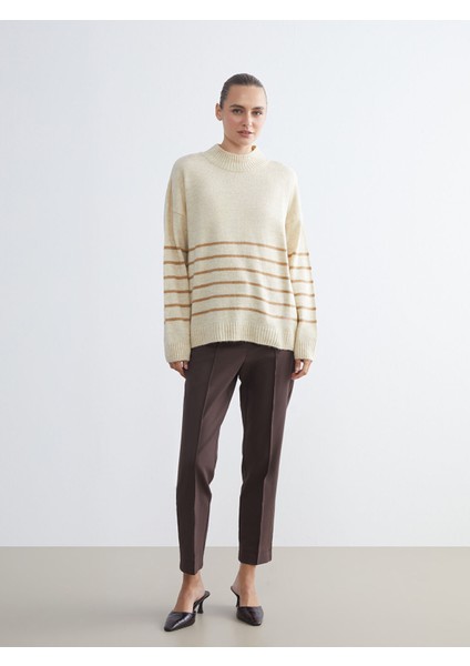 Yeni Sezon Yarım Balıkçı Yaka Çizgili Oversize Kadın Triko Kazak fiyatları