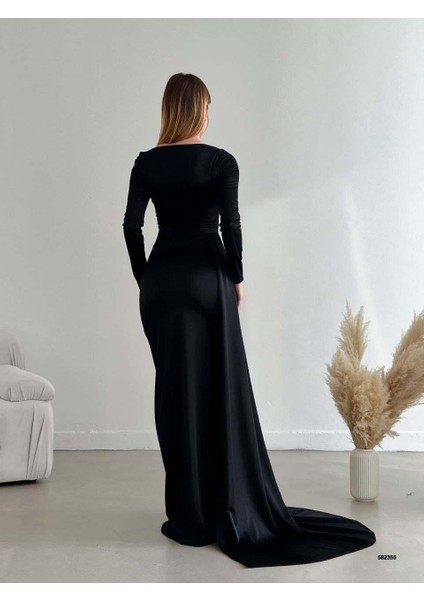 Kalp Yaka Omzu Açık Uzun Kol Glop Yırtmaçlı Balık Uzun Maxi Boy Saten Kumaş Elbise Haki 582355 Siyah modelleri