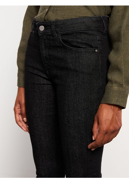 Yeni Sezon Kadın Slim Fit Düz Jean Pantolon modelleri