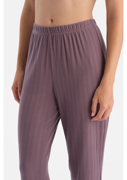 Poıntel V Yaka Tişört Pantolon Seyahat Pj Seti