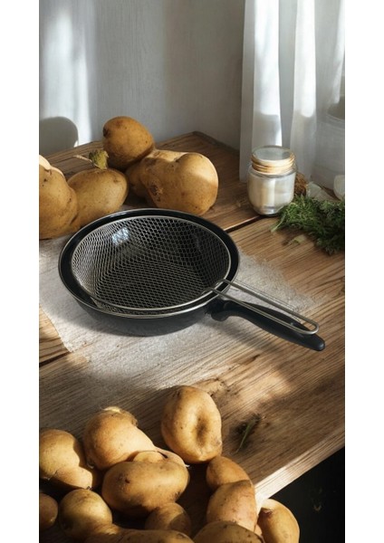 Emaye Kızartma Tencere ve Tavası 2'li Set 26 cm Wok Tava ve 24 cm Kızartma Tenceresi