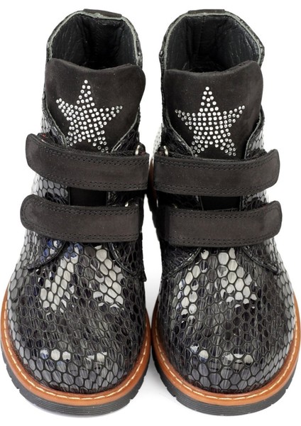 Siyah Yıldızlı Deri Çocuk Botu indirimleri