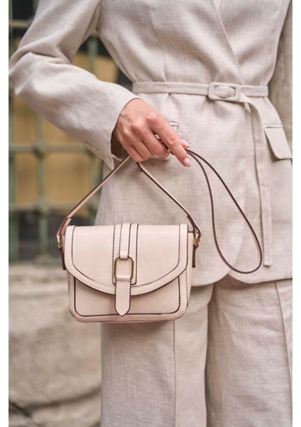 Krem Kadın Tokalı Deri Görünümlü Mini El ve Omuz Çantası fiyatları