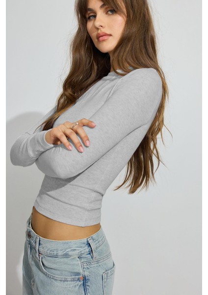 Gri Bisiklet Yaka Slim Fit Kadın Body MG2564 modelleri